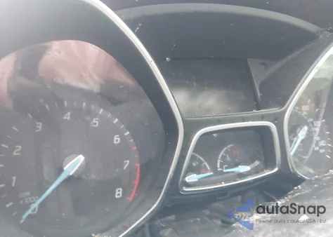 2014 Ford Focus Se z USA, uszkodzony, nr VIN 1FADP3F2XEL371136